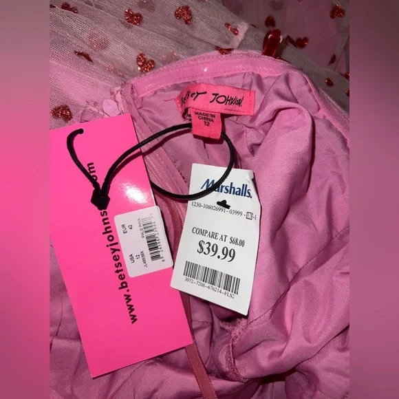Betsey Johnson Valentines Heart Print Pink Dress - Picture 9 of 12